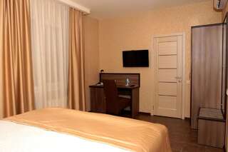 Отель Hotel Lubenska Sloboda Olʼshanka Двухместный номер с 1 кроватью или 2 отдельными кроватями-4