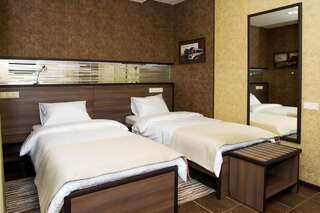 Отель Hotel Lubenska Sloboda Olʼshanka Двухместный номер с 1 кроватью или 2 отдельными кроватями-6